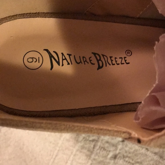 Women’s Nature Breeze Beige Dot-Accent Peep-Toe Faux Suede 3” Heel Bootie Size 9 - Picture 6 of 10